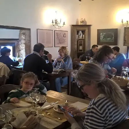 Rifugio Della Rocca 3* Calascio