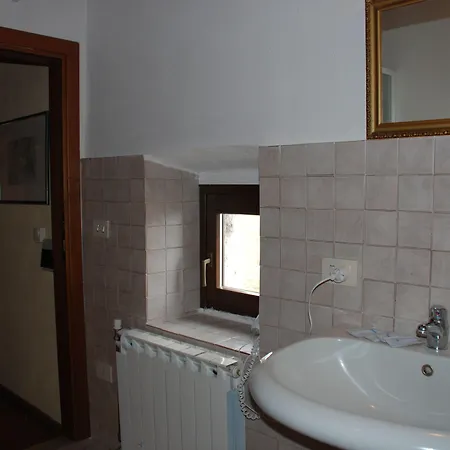 Rifugio Della Rocca Hotel 3*