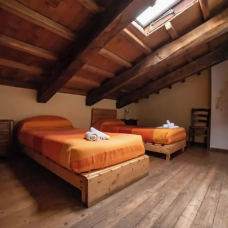 Rifugio Della Rocca Hotel Calascio