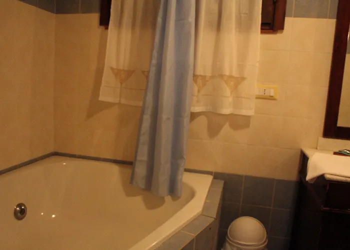 Rifugio Della Rocca 3*