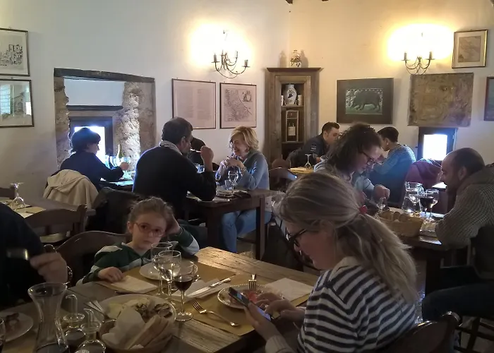 Rifugio Della Rocca 3* Calascio