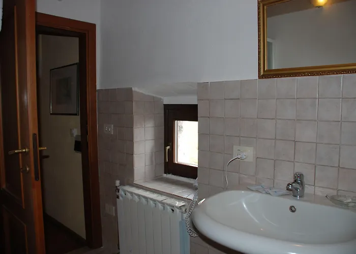 Rifugio Della Rocca Hotel 3*